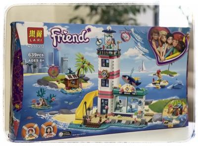 Конструктор 11372  "Будинок на воді" 639 деталей